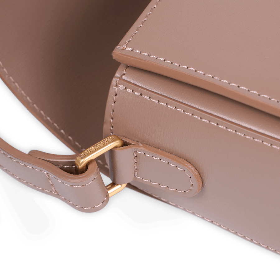 Sully Gold Edition Half Moon - Taupe Box Leather – Ateliers Auguste