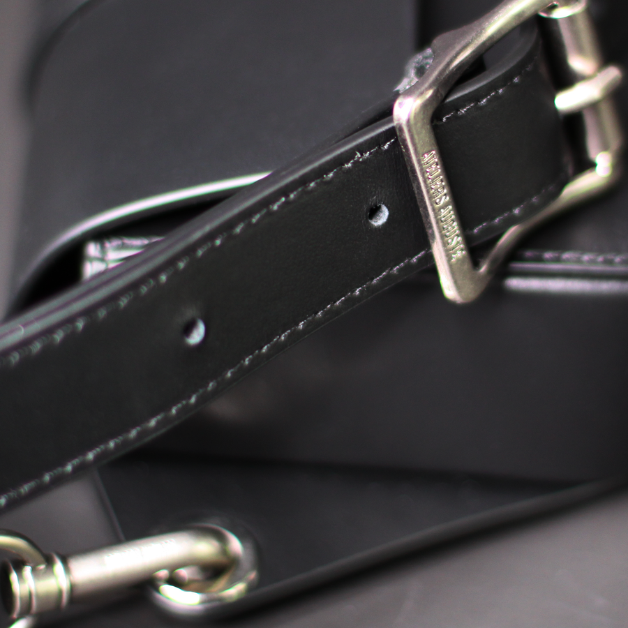 Sac ceinture Roquette - Cuir Lisse Noir Ateliers Auguste